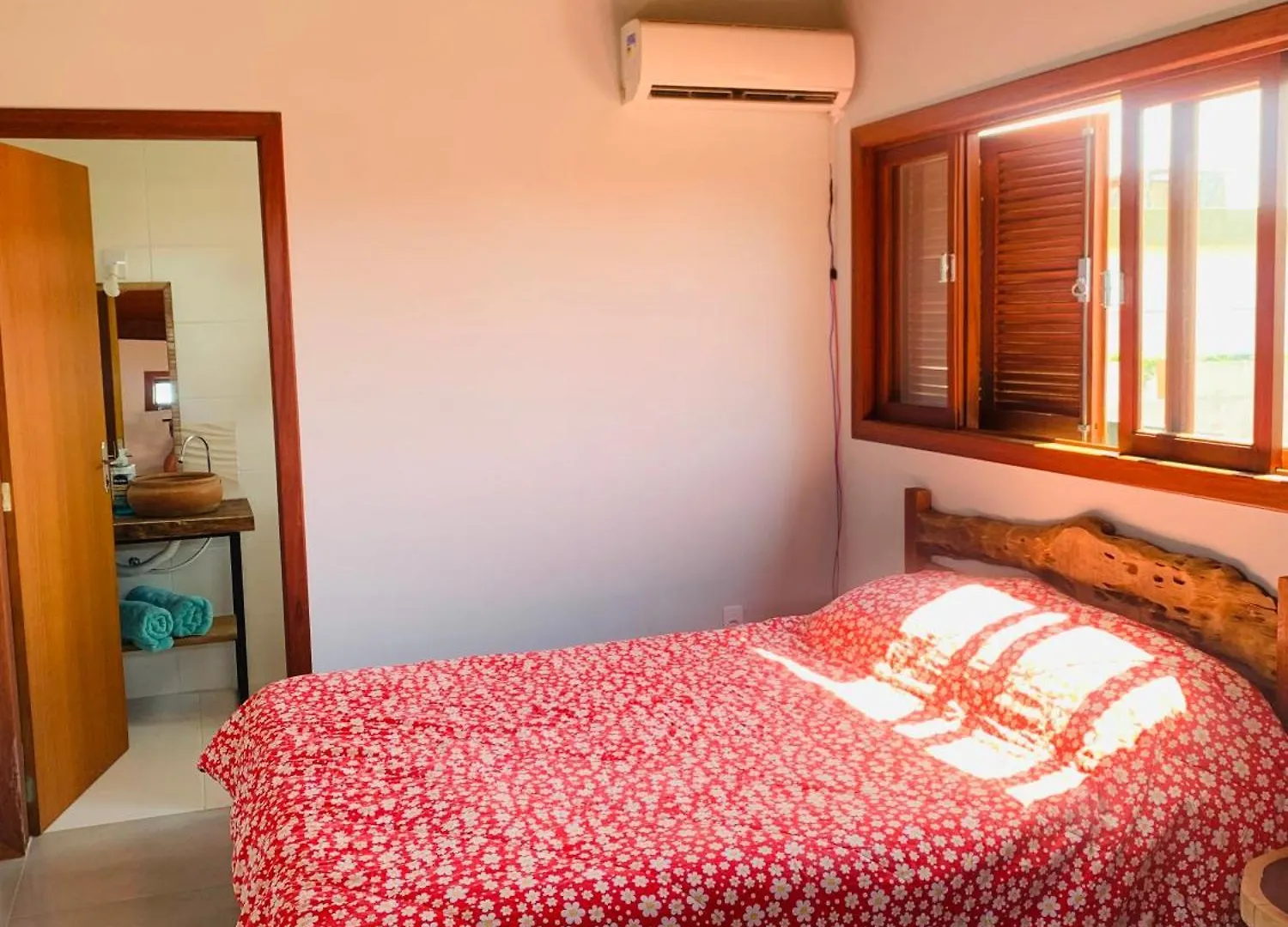 Casa Ampla E Com Jardi Villa Florianopolis